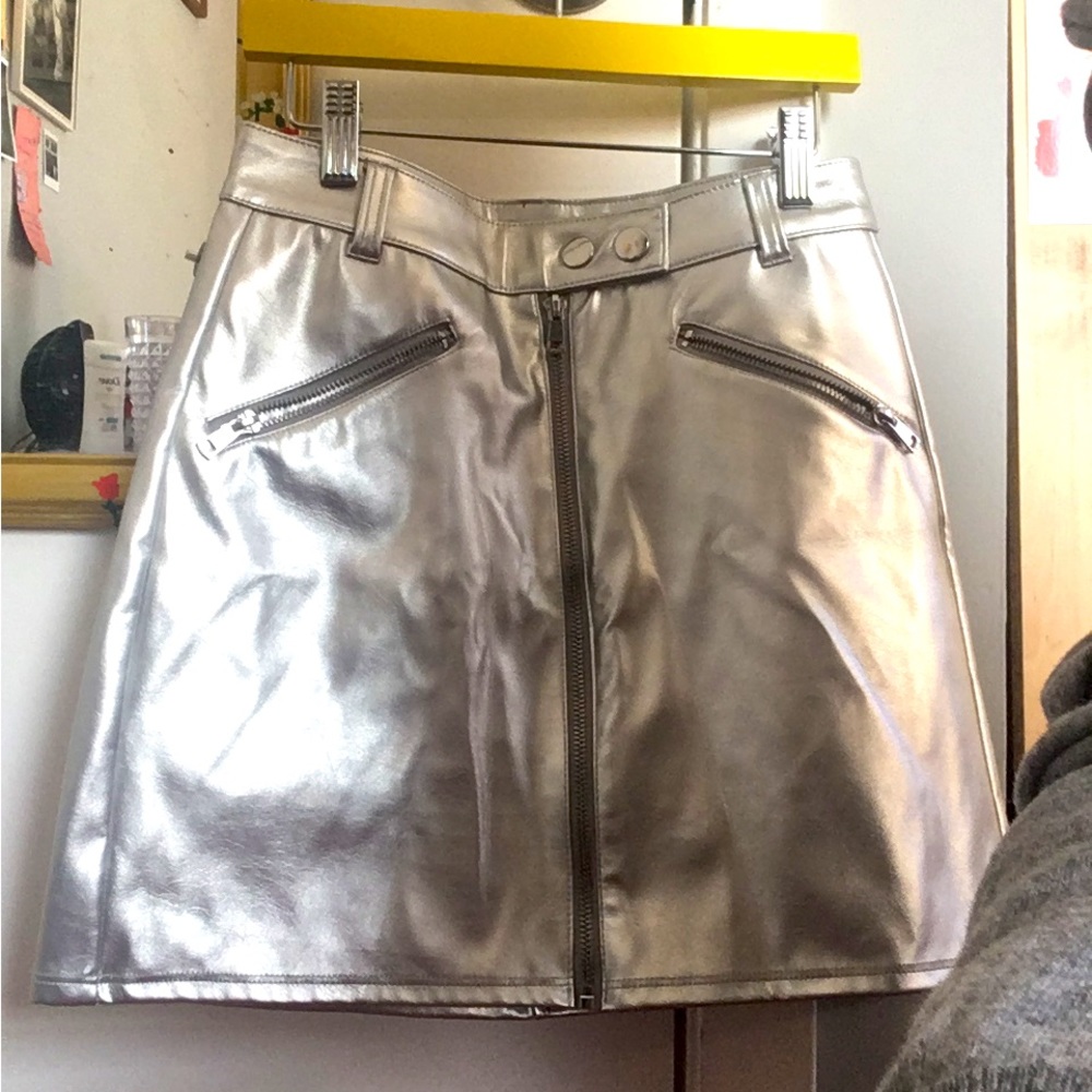 Mini moto faux leather metallic silver skirt Target Wild Fable size 0 bodycon